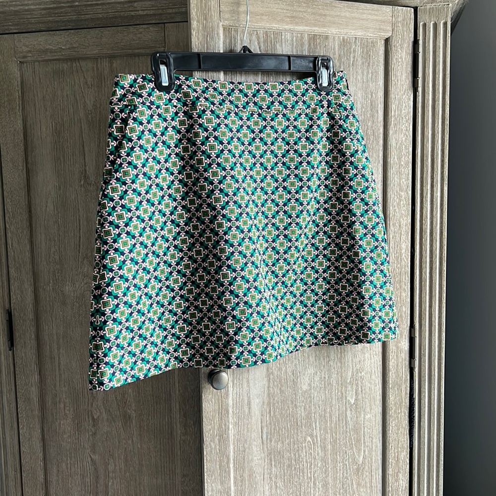 Boden; mini skirt; side zip; pockets